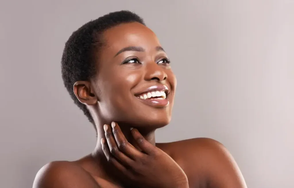 African American patient consulting a Busan plastic surgeon for lower face contouring and facial thread lifting